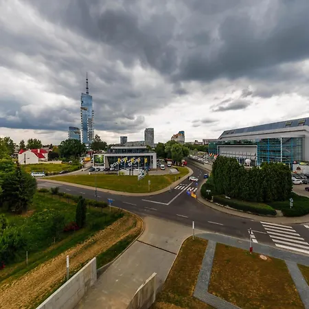 Appartement Aurora Premium Apartment- Centre, Free Parking By Staynest