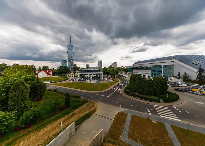 Appartement Aurora Premium Apartment- Centre, Free Parking By Staynest